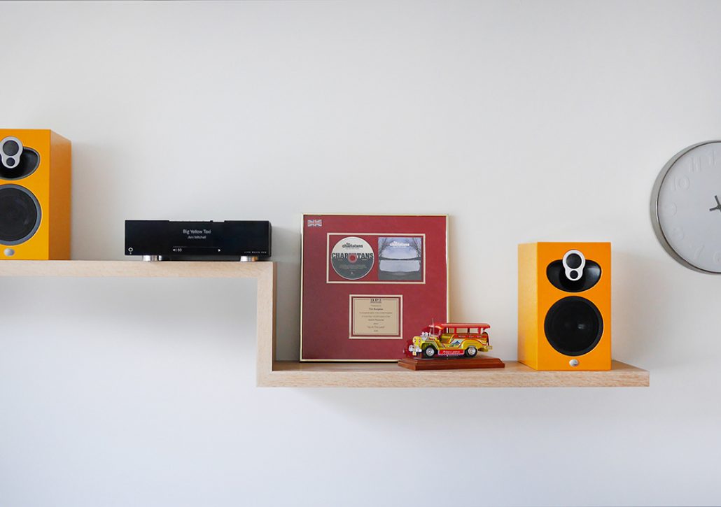 Majik-DSM_109_Yellow-Study-Shelf Linn Majik 109 3-Wege-Kompaktlautsprecher (1 Paar)